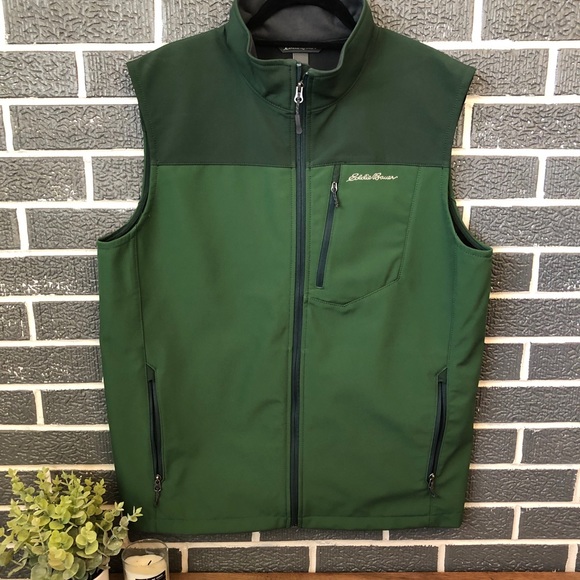Eddie Bauer: Green Vest - Picture 2 of 4